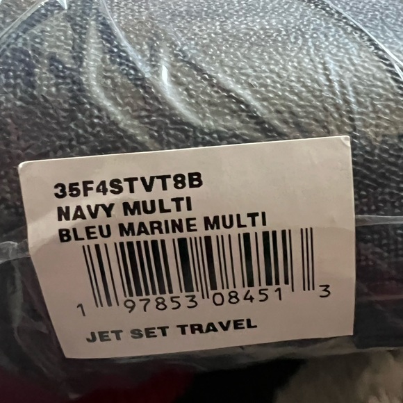 MICHAEL KORS Logo Jet Set Travel Two Tone Navy Multi Tote Shoulder Bag NWT - Picture 14 of 15